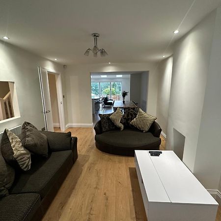 5 Bedroom House In Orpington Exteriér fotografie